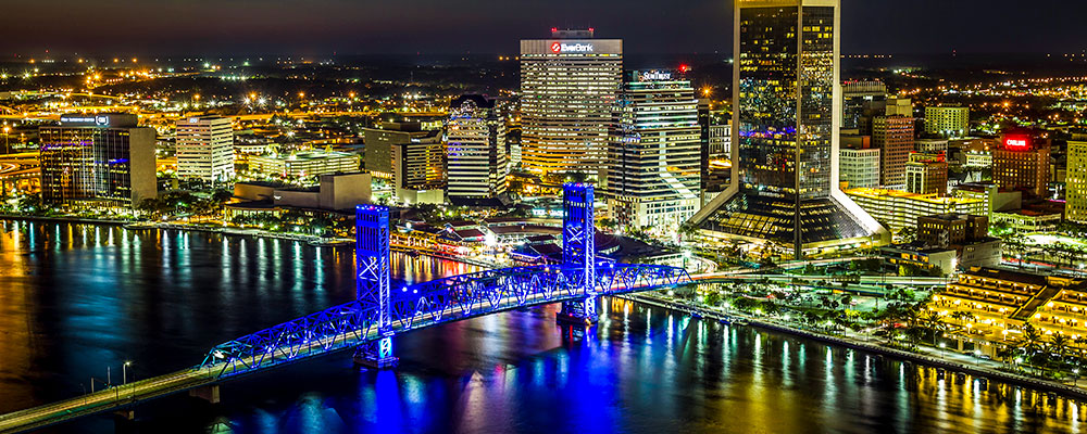 View of the City of Jacksonville over the walkway that runs from the Pavilion to Tower II